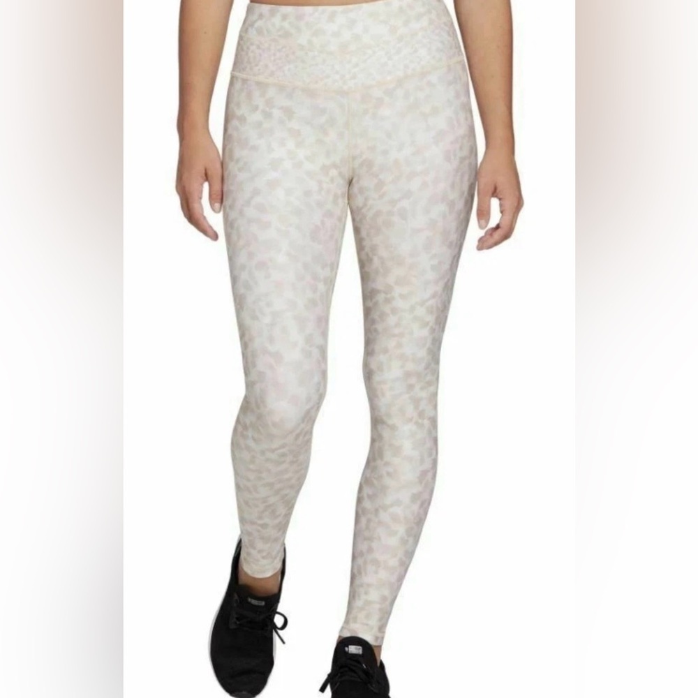EUC CALIA by Carrie Underwood Women's Essential Printed Legging Large Camo Neut